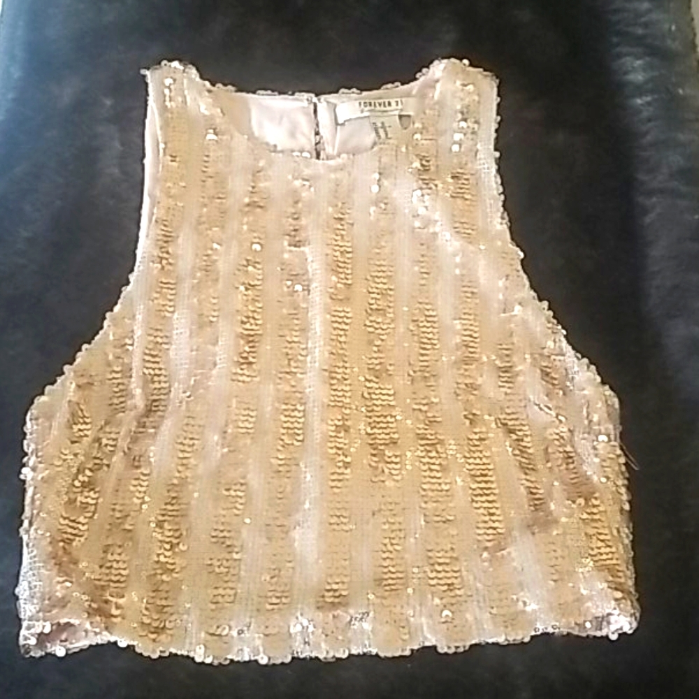 Sleeveless Crop Top